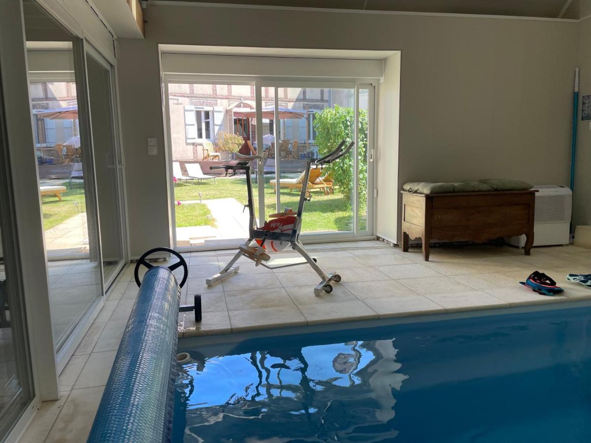 Villa Fontaine Avec Piscine Interieur Chauffee-Maison De Campagne Familiale -Ideal Vacances Ou Sejour Professionnel -3 Chambres-Bureau Separe -Lit Bebe - Parking Facile & Gratuit Exterior foto