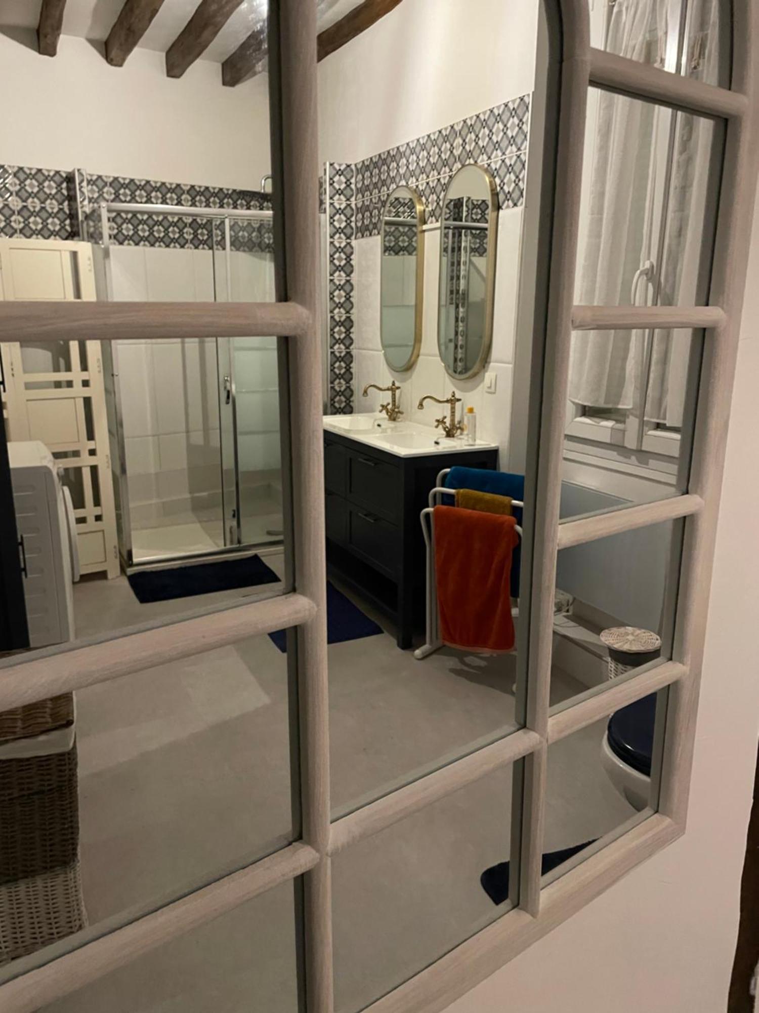 Villa Fontaine Avec Piscine Interieur Chauffee-Maison De Campagne Familiale -Ideal Vacances Ou Sejour Professionnel -3 Chambres-Bureau Separe -Lit Bebe - Parking Facile & Gratuit Exterior foto