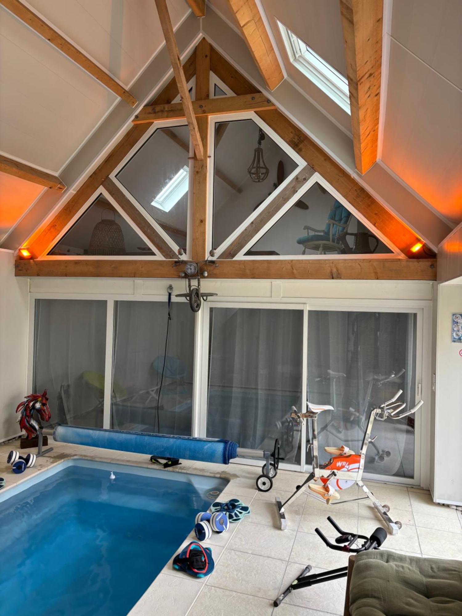 Villa Fontaine Avec Piscine Interieur Chauffee-Maison De Campagne Familiale -Ideal Vacances Ou Sejour Professionnel -3 Chambres-Bureau Separe -Lit Bebe - Parking Facile & Gratuit Exterior foto